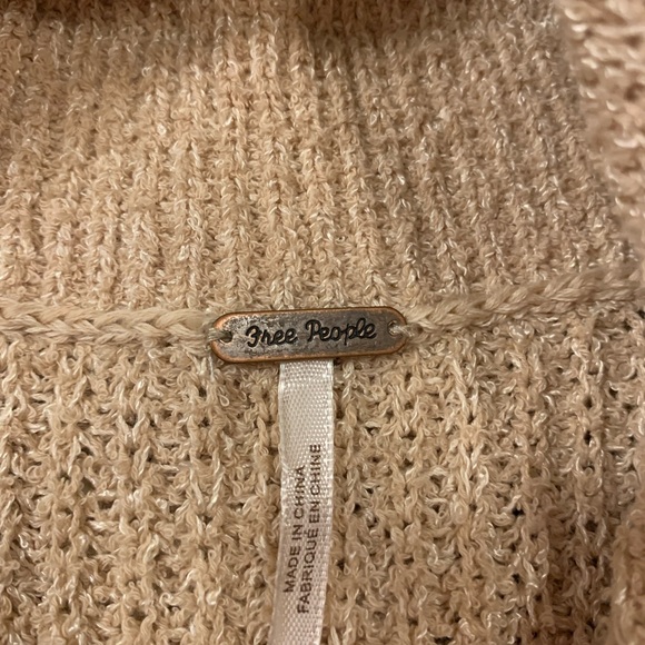 EUC  Free People Edessa Off-Shoulder cotton blend Beige Sweater for Women Sz L - Picture 8 of 14